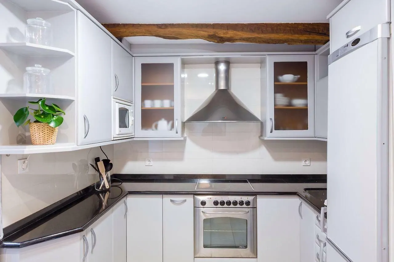 Apartamento Carlos V Hondarribia 0*,  Spain